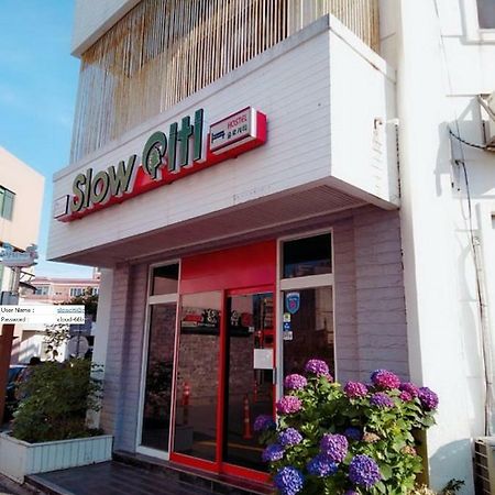 Slow Citi Guest House Seogwipo Exterior photo